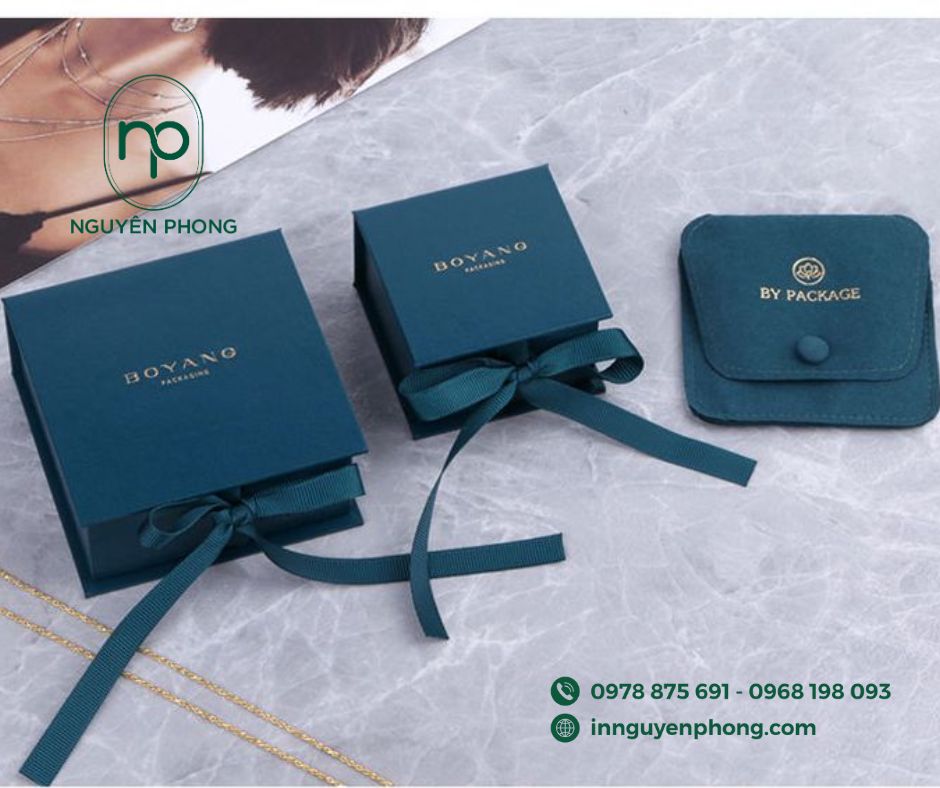 Mẫu hộp đựng vòng phong thủy dây rút